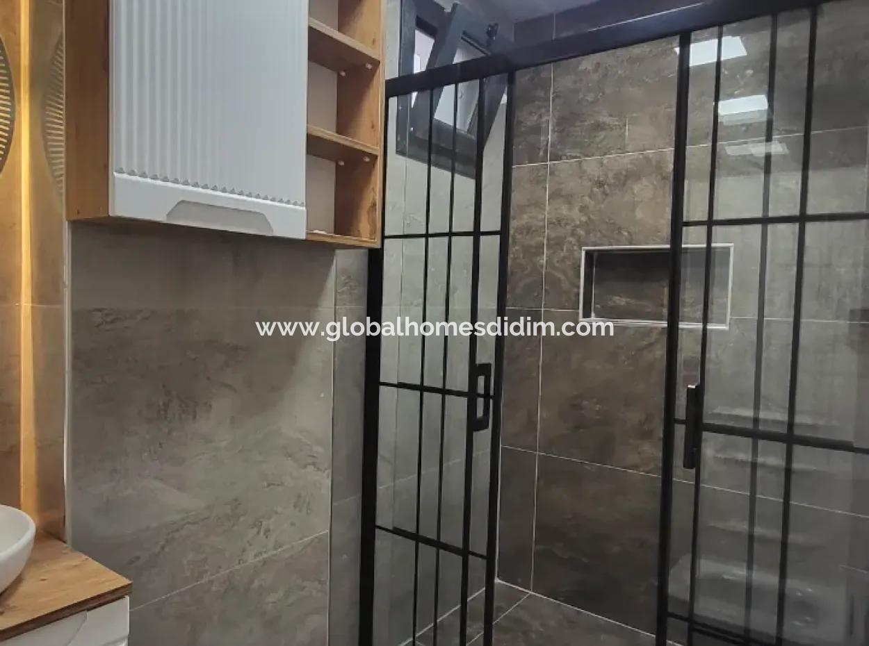 Villa Zu Verkaufen In Altinkum, Didim 4 In 1 Mit Pool