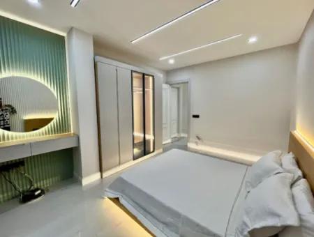 Didim Efeler Mahallesi'nde Lüks Villa