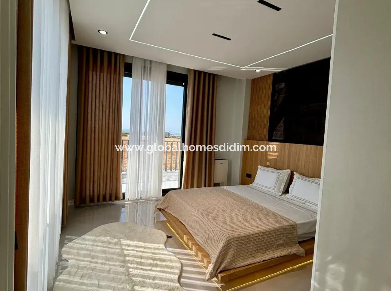 Detached Luxury Villa In Didim