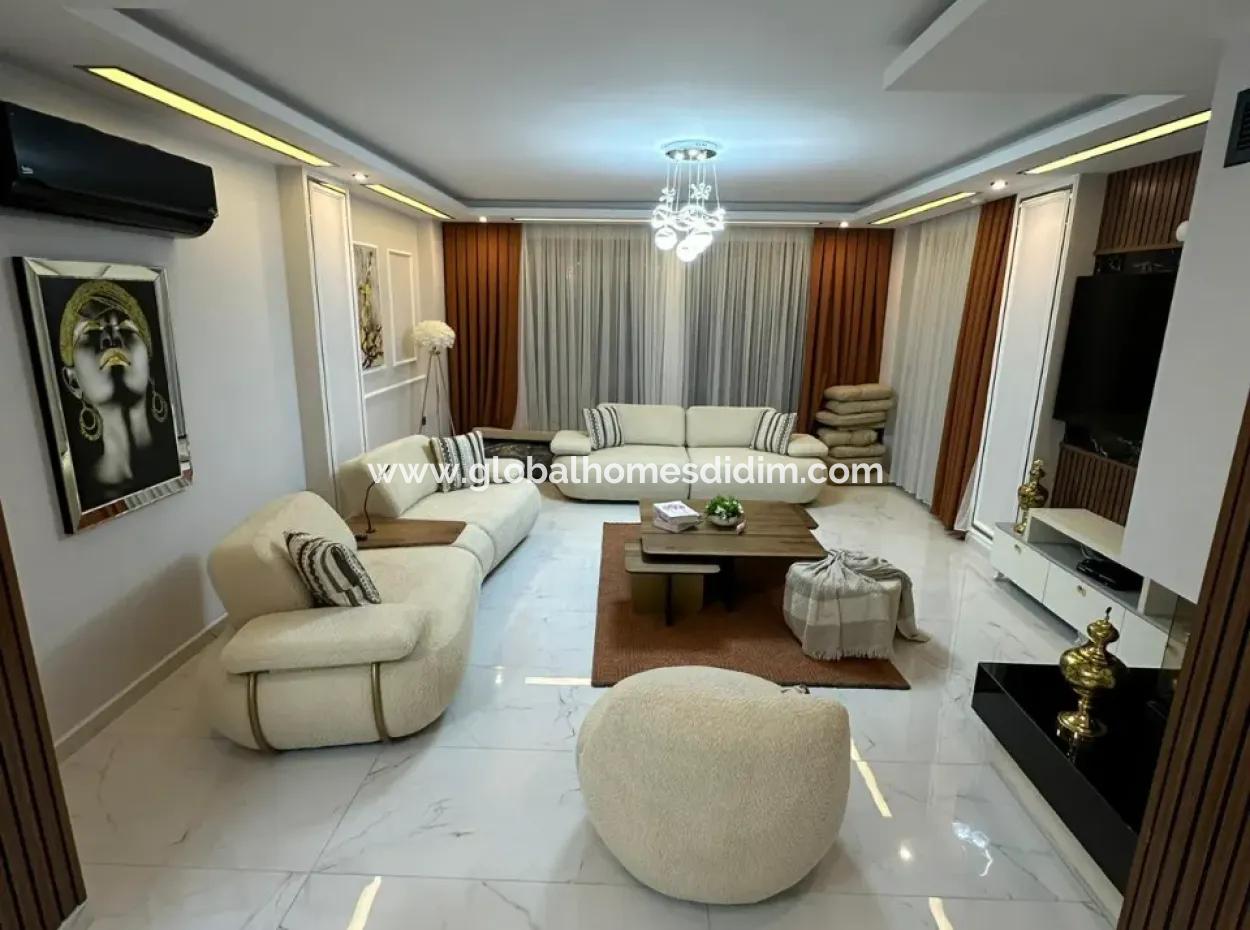 4 In 1 Fully Furnished Pool Detached Villa In Didim Efeler