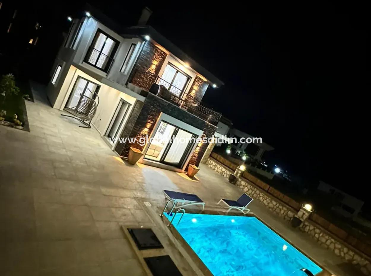 4 In 1 Fully Furnished Pool Detached Villa In Didim Efeler
