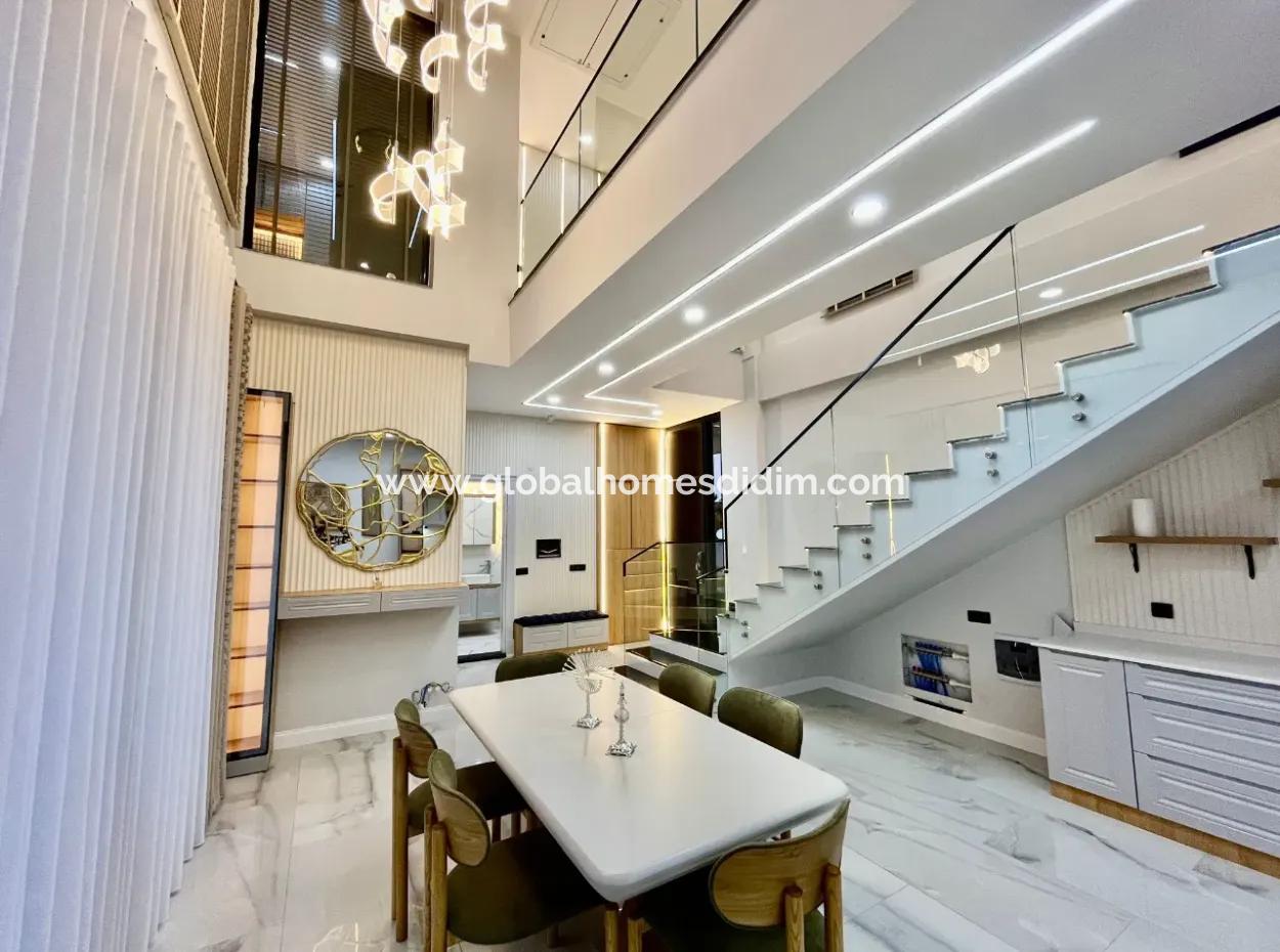 Didim Efeler Mahallesi'nde Müstakil Villa