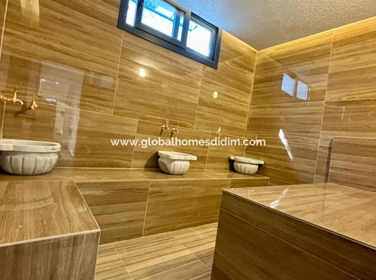 Didim'de Müstakil Lüks Villa