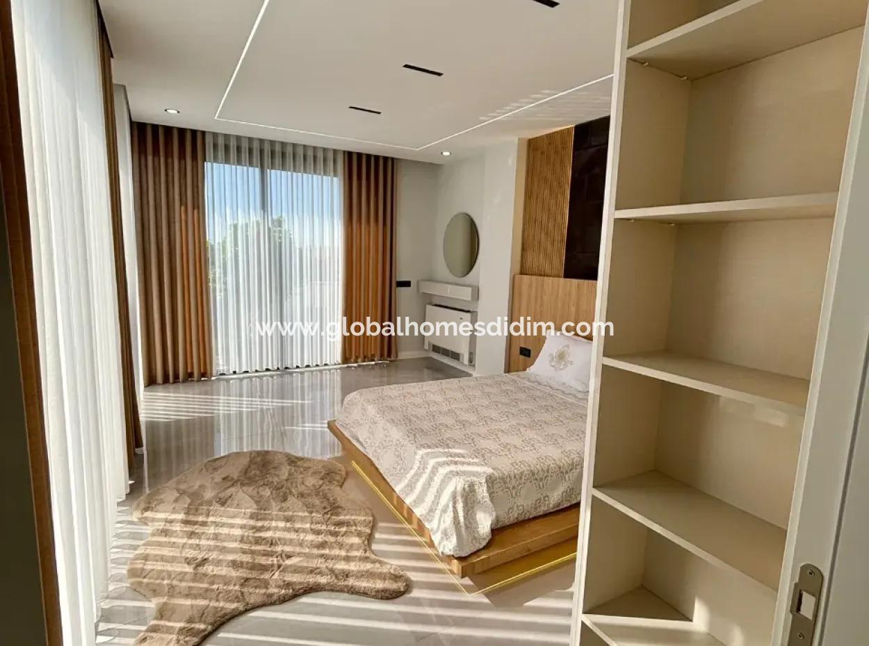Didim'de Müstakil Lüks Villa