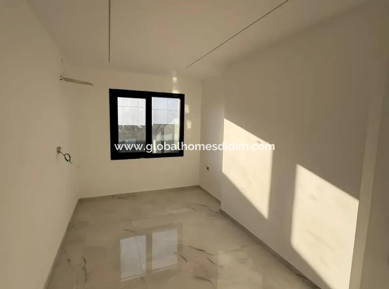 Akbük'te Denize Komşu Daire