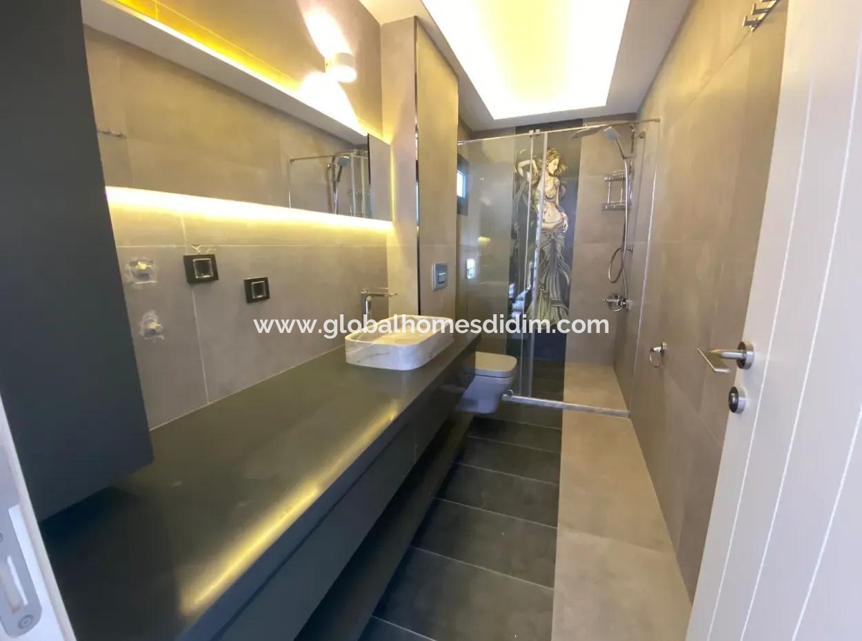 Aydın Didim'de Müstakil Lüks Villa Satılık