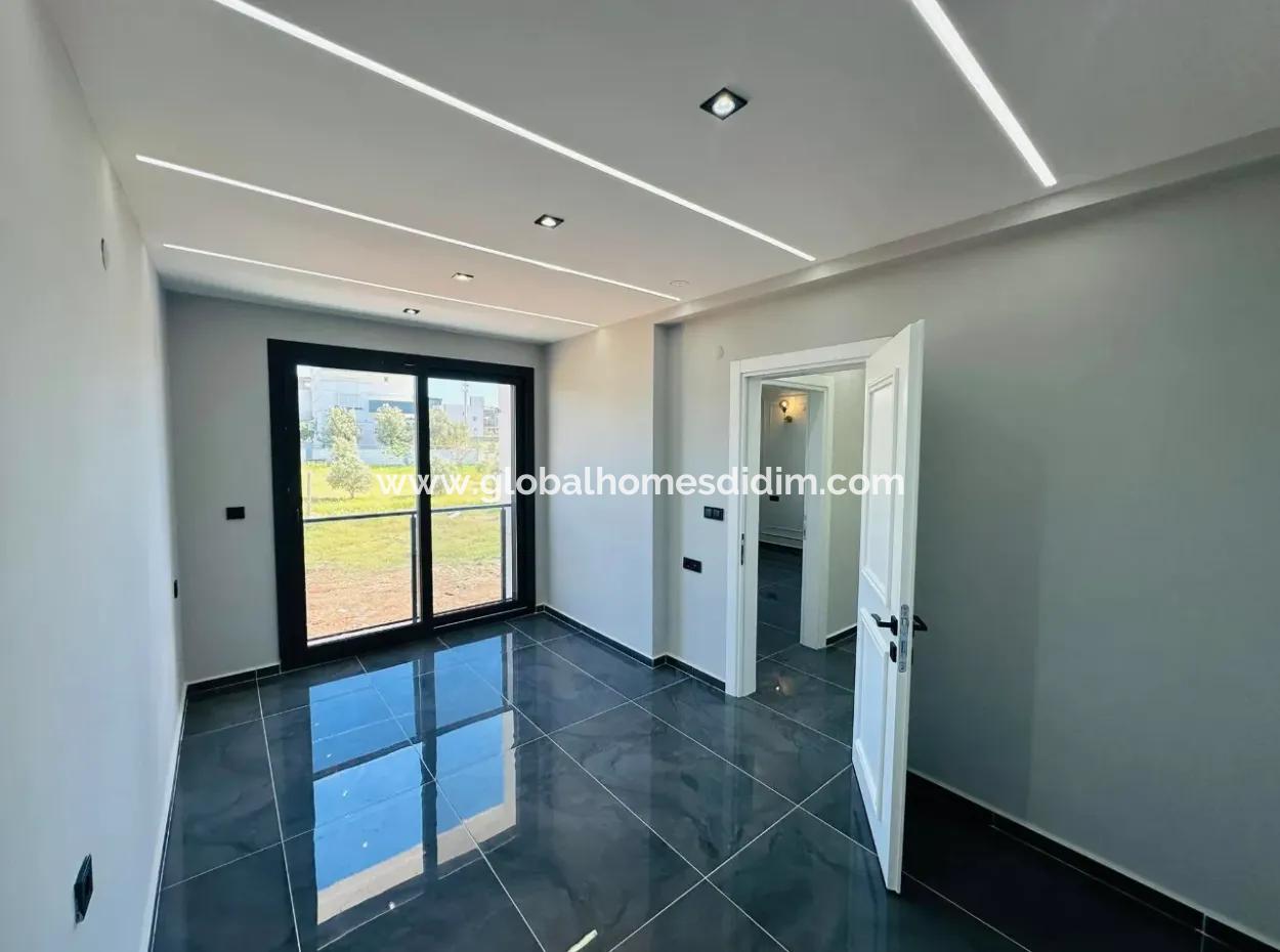 Didim Hisar Mahallesinde Satılık 3+1 Ayrı Mutfak Villalar